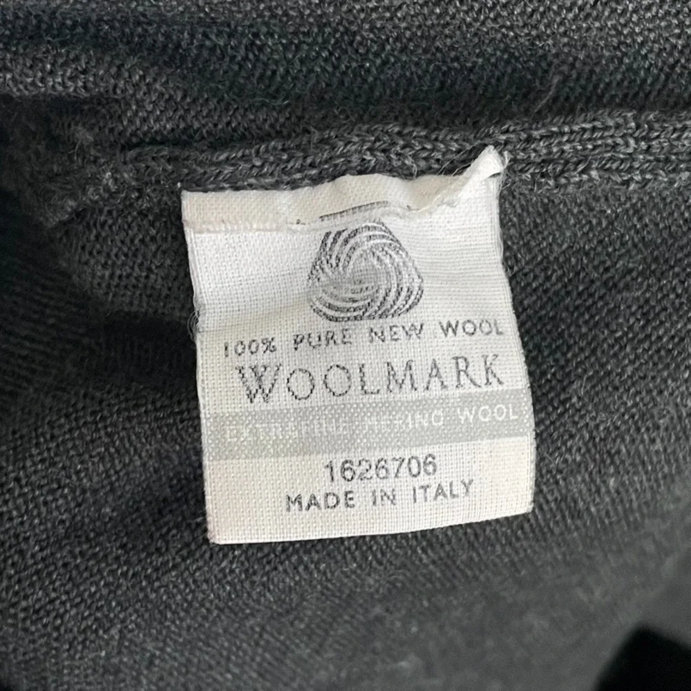Italian Merino Wool Sweater XXL Gray V Neck Minimalist‎ Classic
